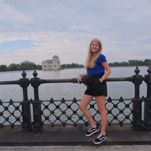 Meet your Posher, Kara